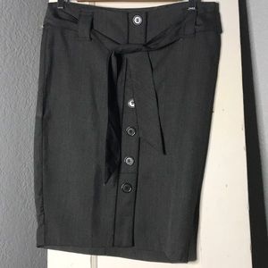 Grey pencil skirt